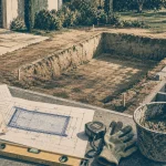 Fabrication d une piscine : terrassement et permis